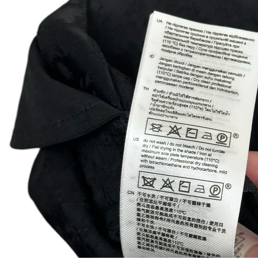 Maje Black Shorts Ruffle Pocket - Picture 7 of 8